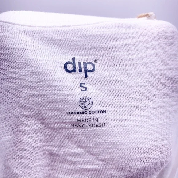 NEW Dip Women’s Basic Short Sleeve Fruit Graphic T-Shirt Size Small - Picture 6 of 10